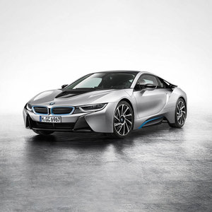 跑车-银白色日租200,月租6000